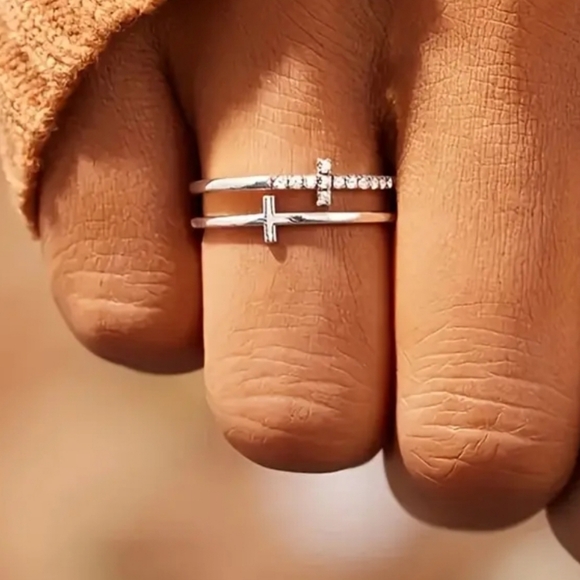 Jewelry - NWT CROSSES SILVER PLATED ZIRCON RING